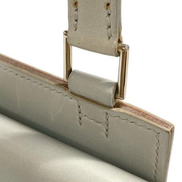 HERMES - Light gray Leather Square E Shoulder Bag - Picture 15 of 16